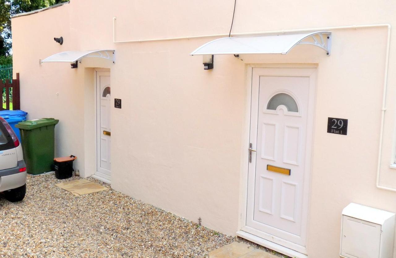 Bassett Flat With 2 Bedrooms And Superfast Wi-Fi Sittingbourne Dış mekan fotoğraf