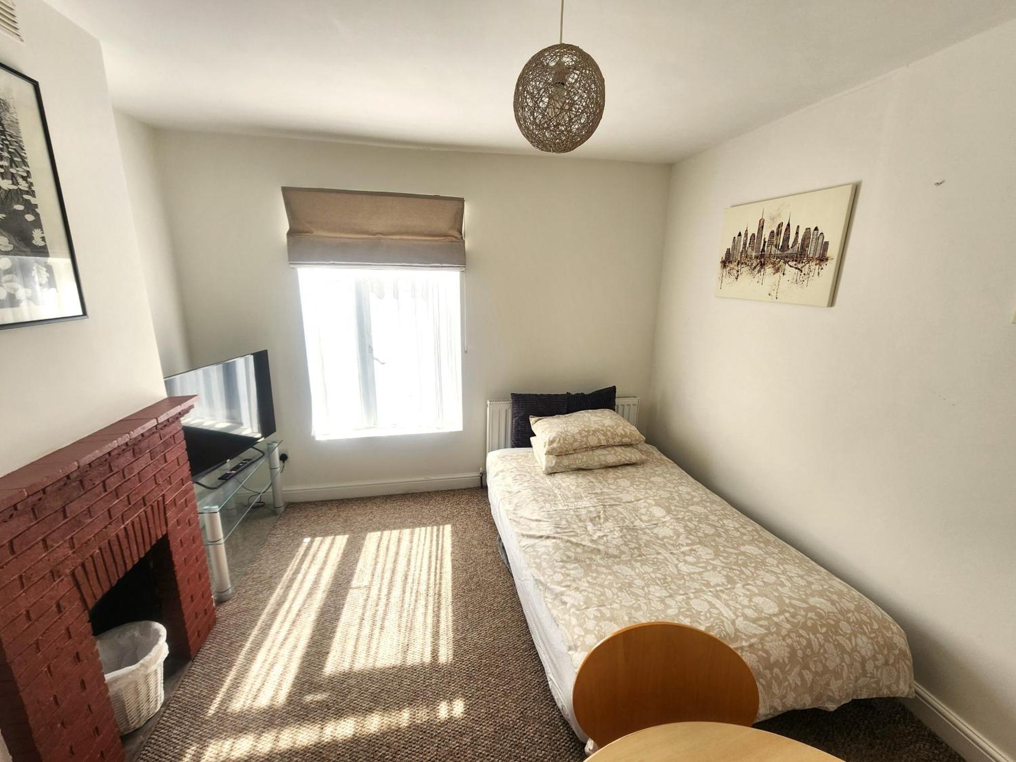 Bassett Flat With 2 Bedrooms And Superfast Wi-Fi Sittingbourne Dış mekan fotoğraf